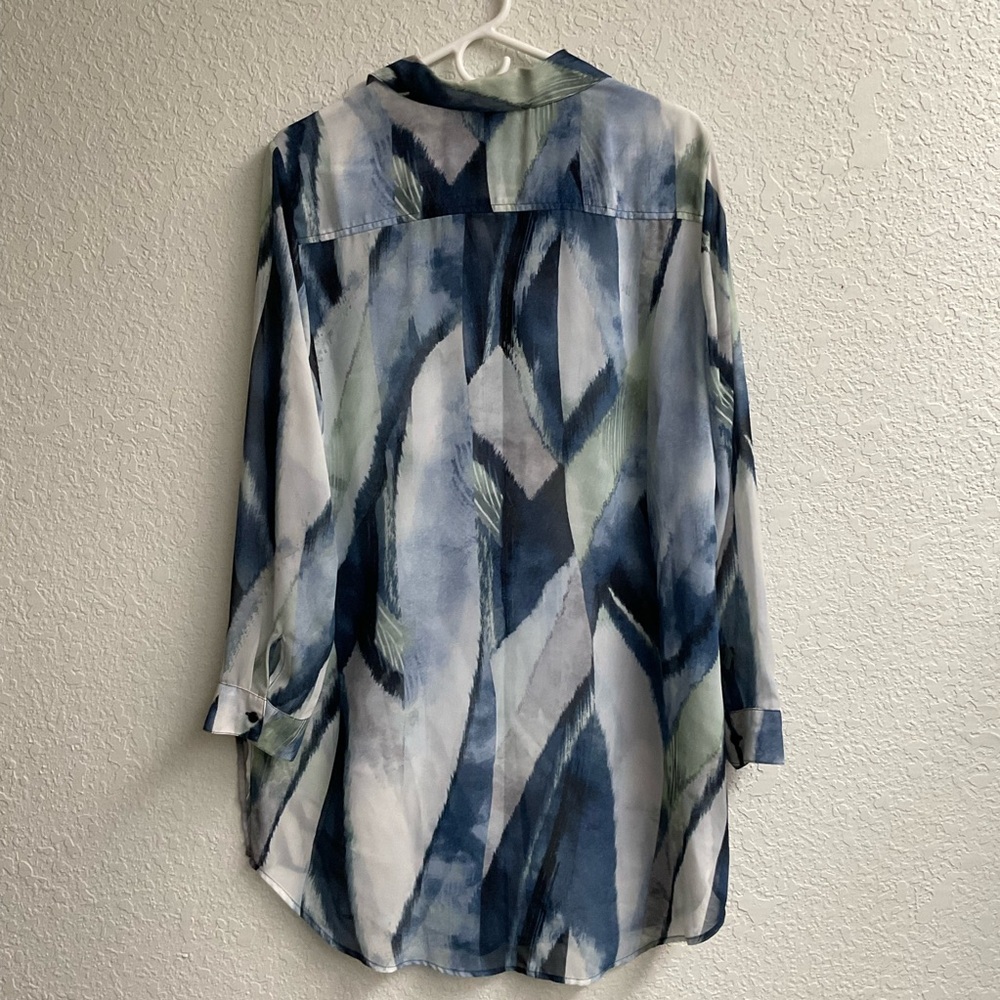 Chico's Bliss Annika Sheer Tunic Abstract Print Blouse Blue Sz 12 (M) Chico’s 2) - Picture 2 of 10